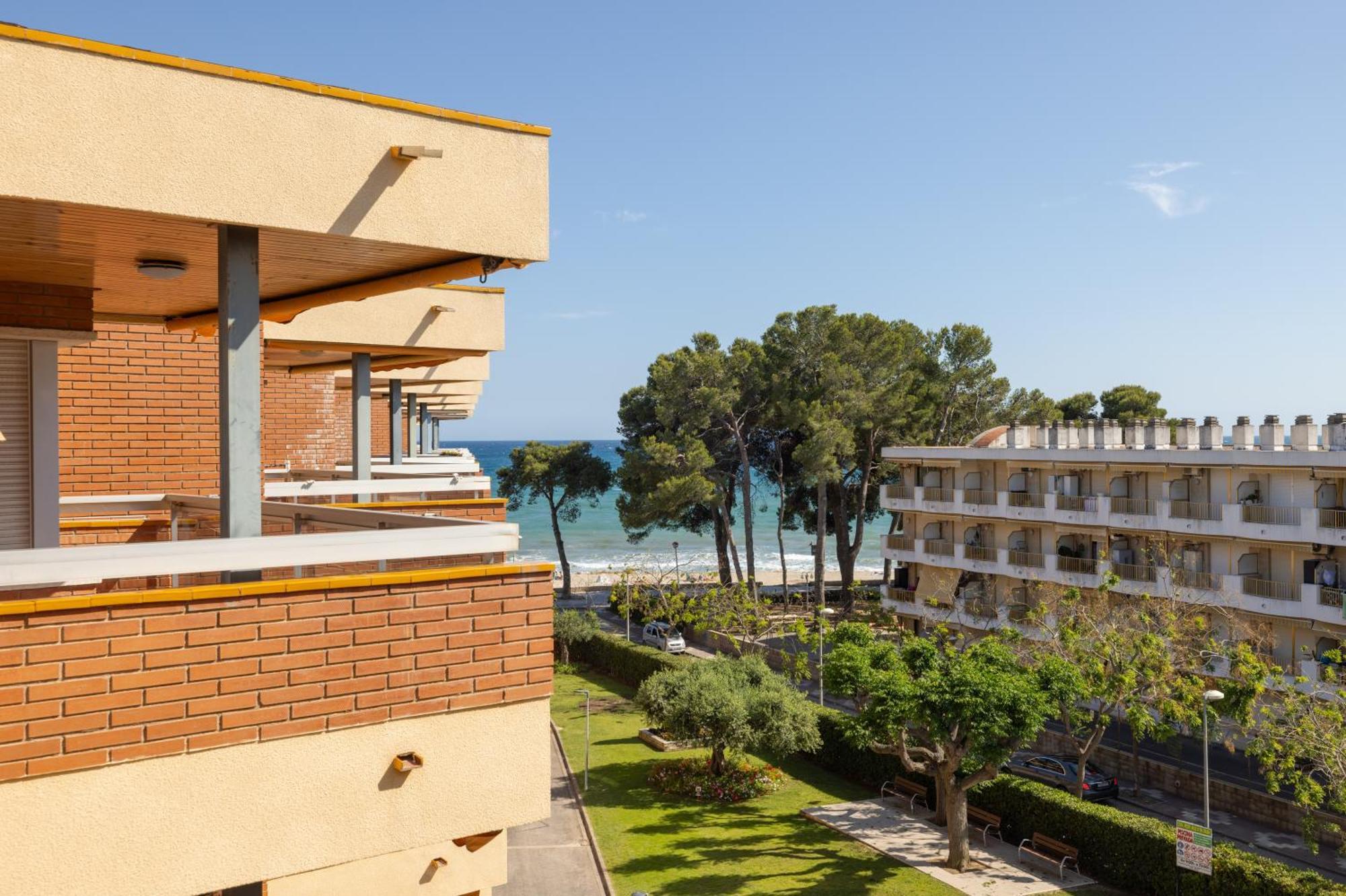 Apartaments Voralmar - Mas D'En Gran Cambrils Exterior photo